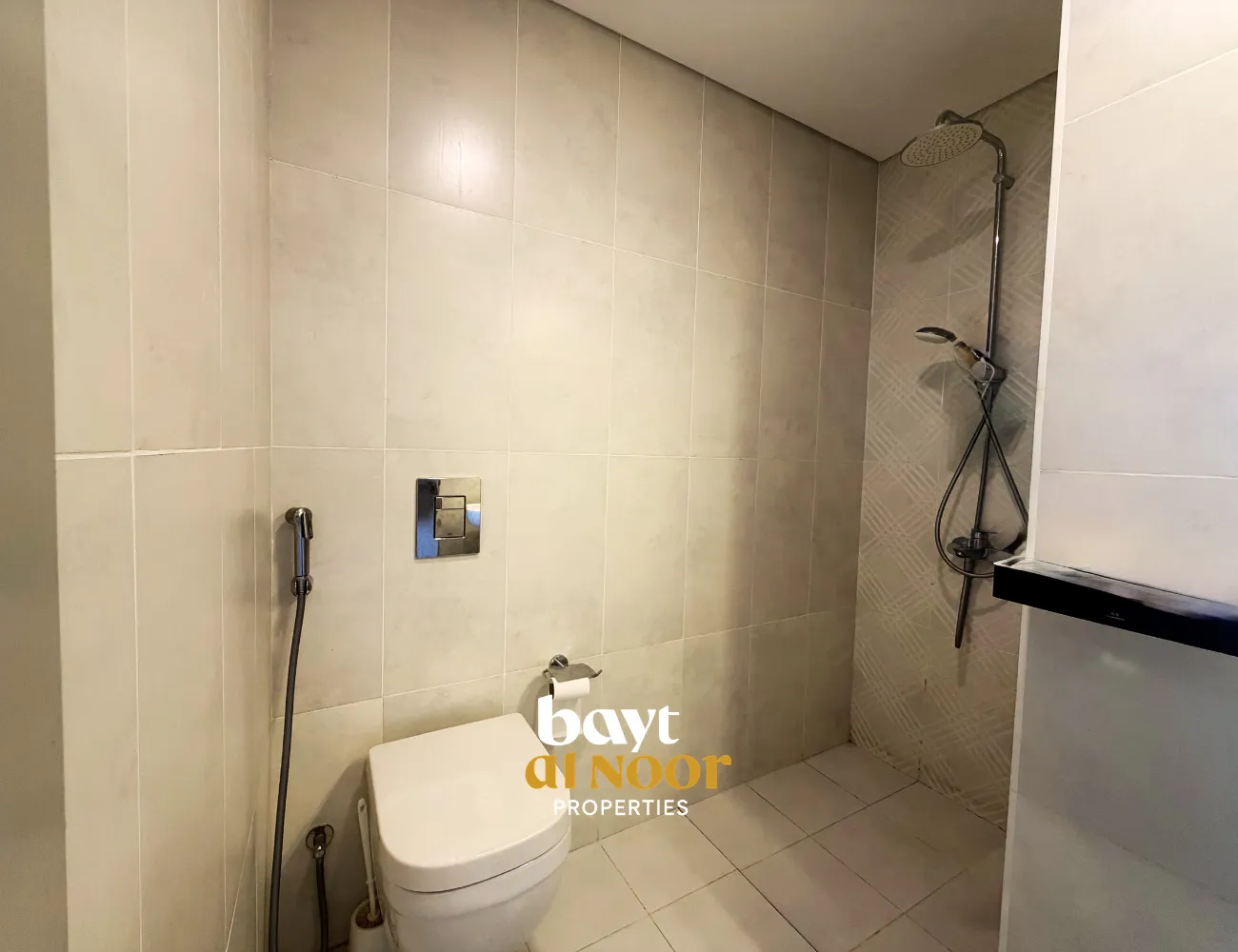 For Sale: Cozy 1+1 Bedroom Flat in Prime Location Azaiba North | REF KT5030