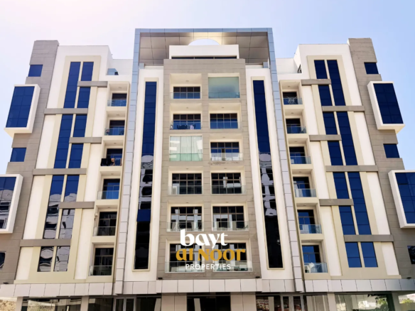 For Rent: Spacious 2-Bedroom Penthouse Flat with Sea View in Qurum 29 | REF KT5031