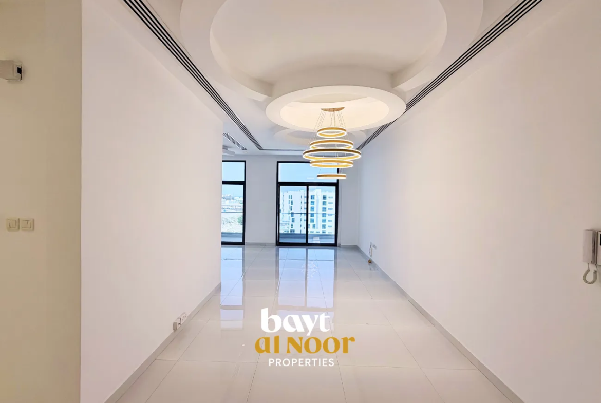 For Rent: Spacious 2-Bedroom Penthouse Flat with Sea View in Qurum 29 | REF KT5031