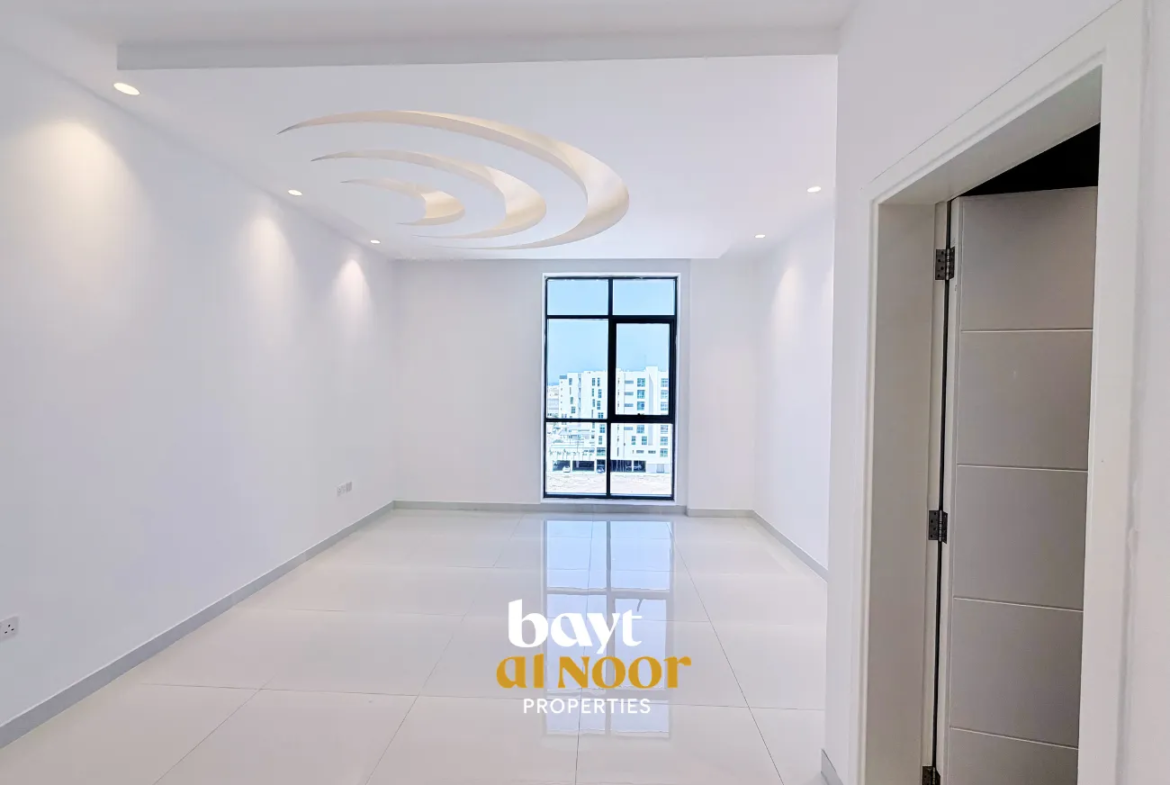 For Rent: Spacious 2-Bedroom Penthouse Flat with Sea View in Qurum 29 | REF KT5031