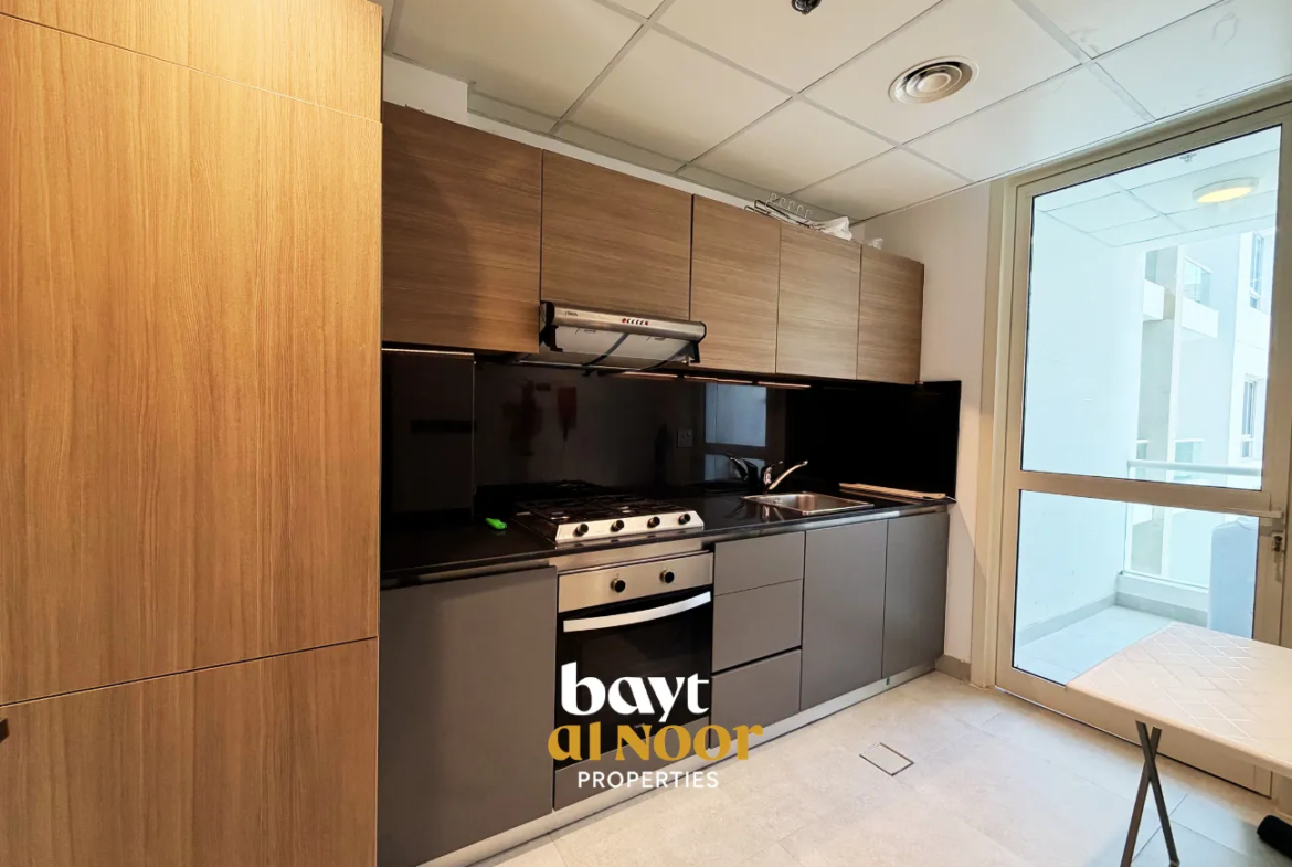 For Rent: Fully Furnished 1-Bedroom Flat in Muscat Hills (Hills Avenue) | REF KT5032