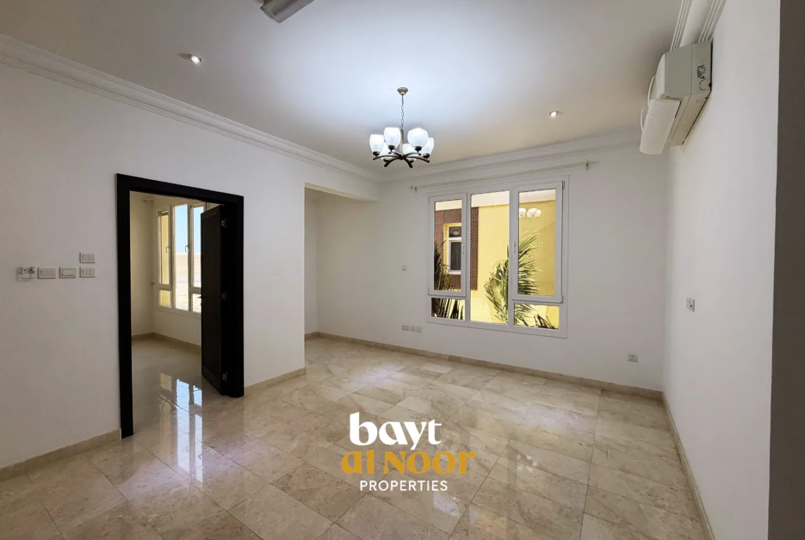For Rent: Spacious 3+1 Bedroom Townhouse in Seeb | REF KT5035