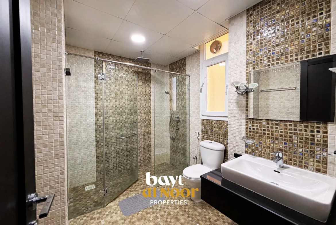 For Rent: Spacious 3+1 Bedroom Townhouse in Seeb | REF KT5035