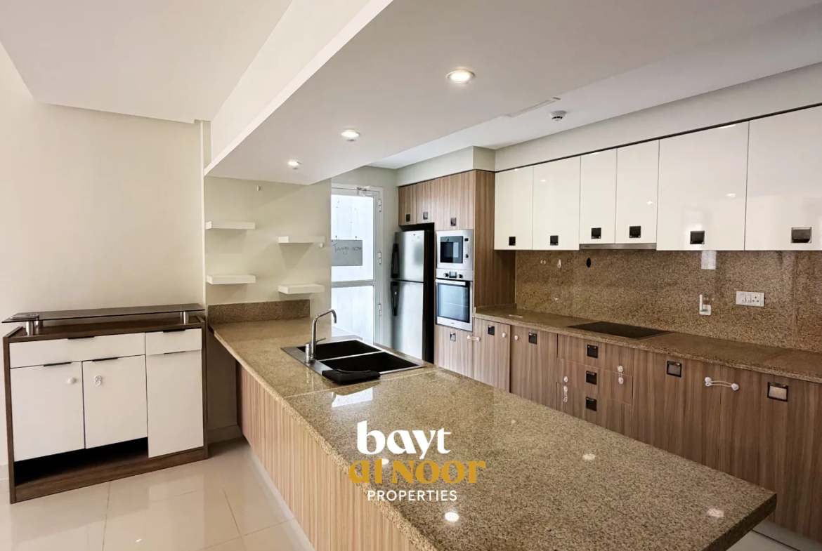 For Rent: 2-Bedroom Flat in Rimal 1 Building, Bosher | REF KT5036