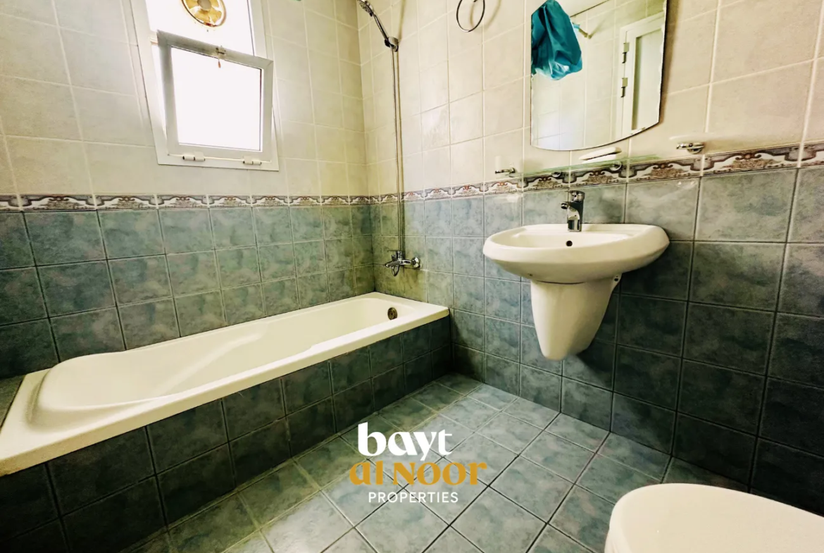For Sale: Affordable 3+1 Bedroom Villa in Al Mawaleh South | REF SS3046