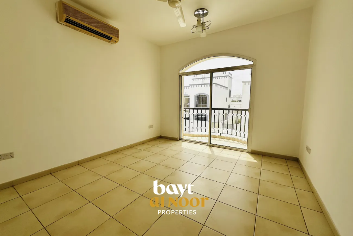 For Sale: Affordable 3+1 Bedroom Villa in Al Mawaleh South | REF SS3046