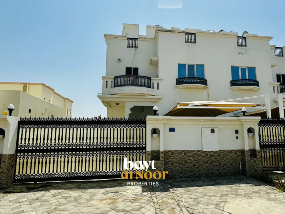 For Rent: Spacious 5+1 Bedroom Villa in Al Mawaleh North | REF SS3050