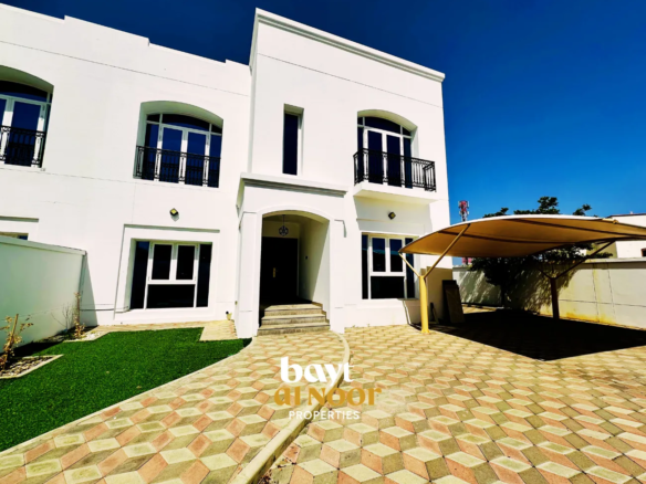 For Rent: Spacious 4+1 Bedroom Villa in Prime Location Madinat Al Illam | REF SS3054
