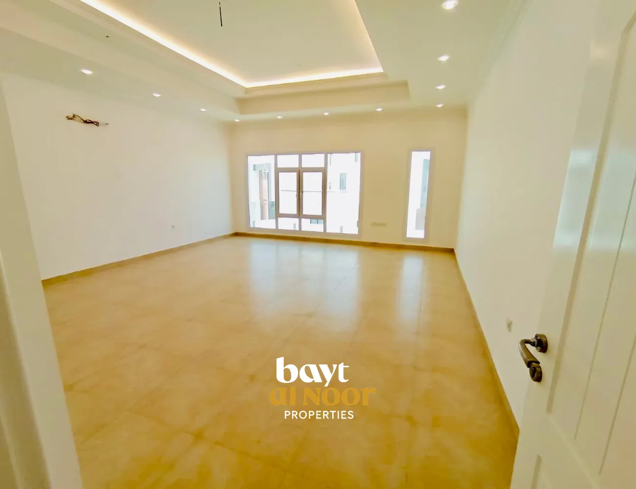 For Sale: Spacious 4+1 Bedroom Villa on Large Plot in Al Khoud (Hay Al Kawther) | REF SS3056