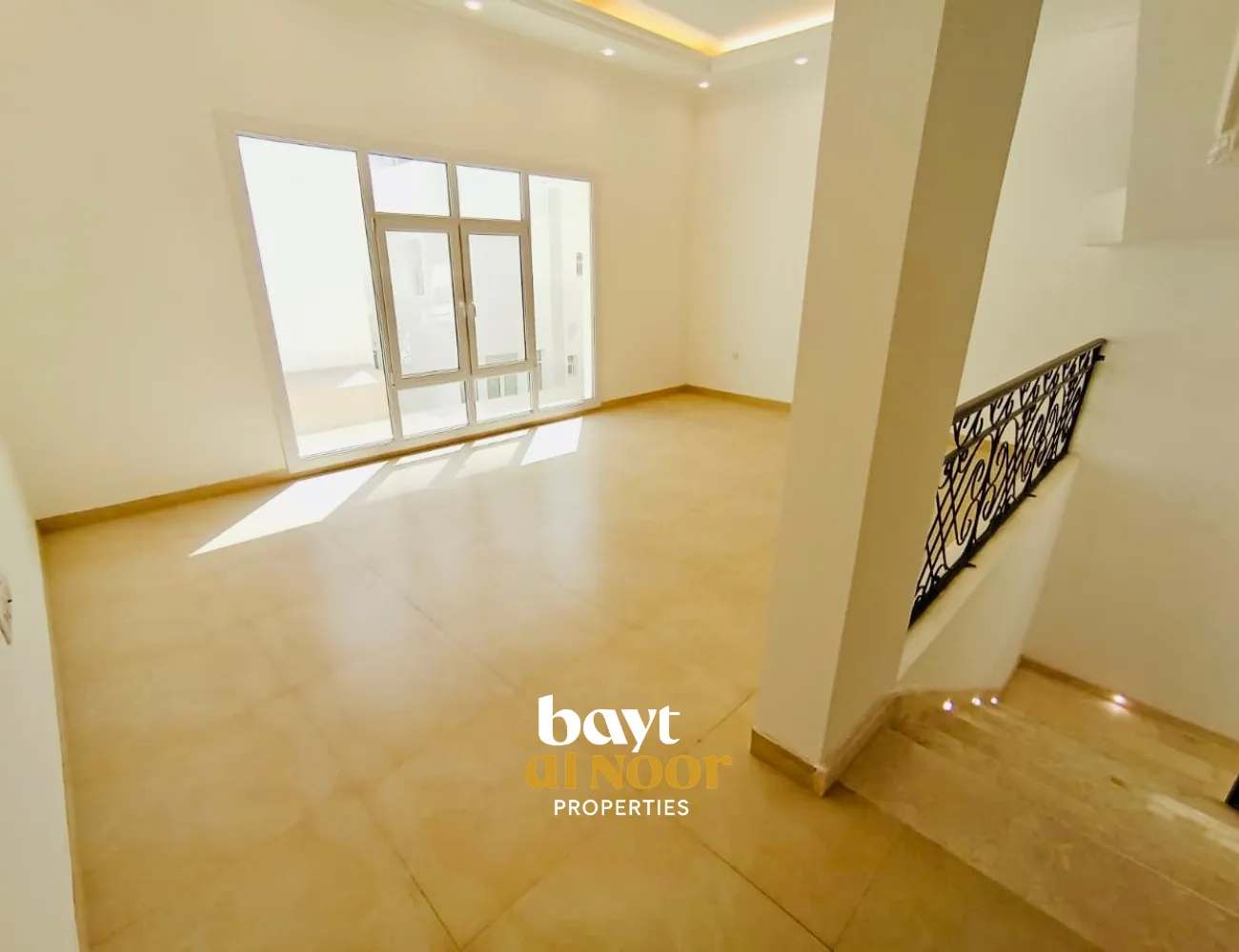 For Sale: Spacious 4+1 Bedroom Villa on Large Plot in Al Khoud (Hay Al Kawther) | REF SS3056