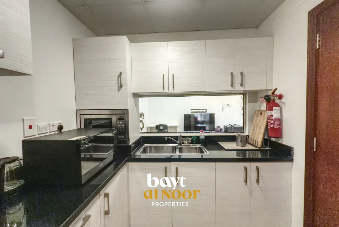 For Rent: Fully Furnished 1-Bedroom Flat Near Qurum Park  | REF WT2149