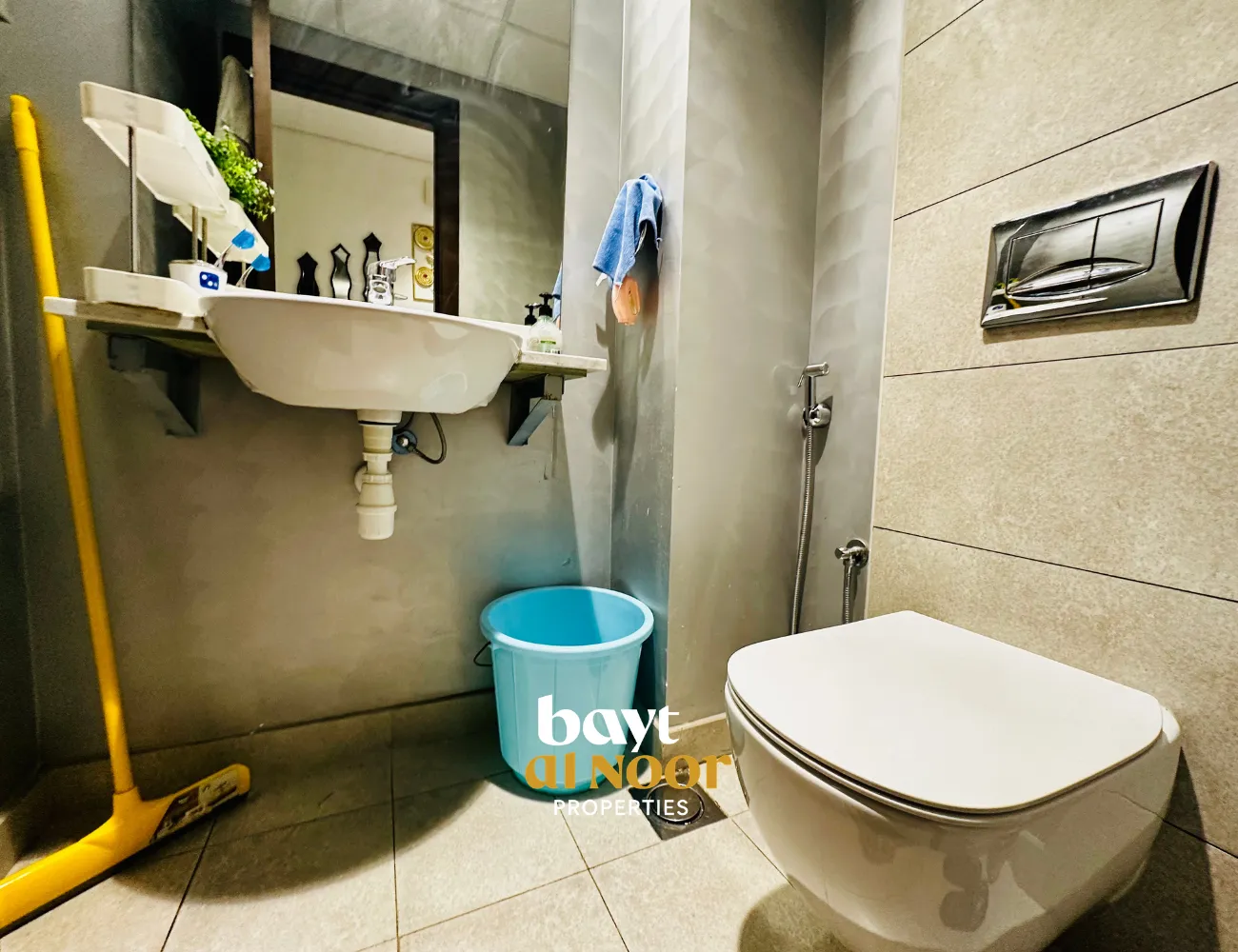 For Rent: Penthouse 1-Bedroom Flat with Spacious Layout in Muscat Hills | REF SS3067