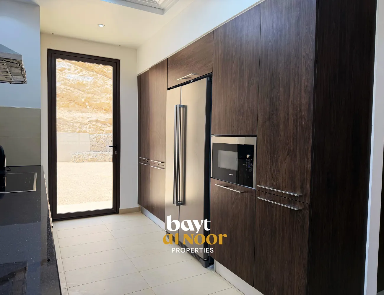For Rent: Furnished 3+1 Bedroom Residential Duplex in Muscat Bay | REF KT5045