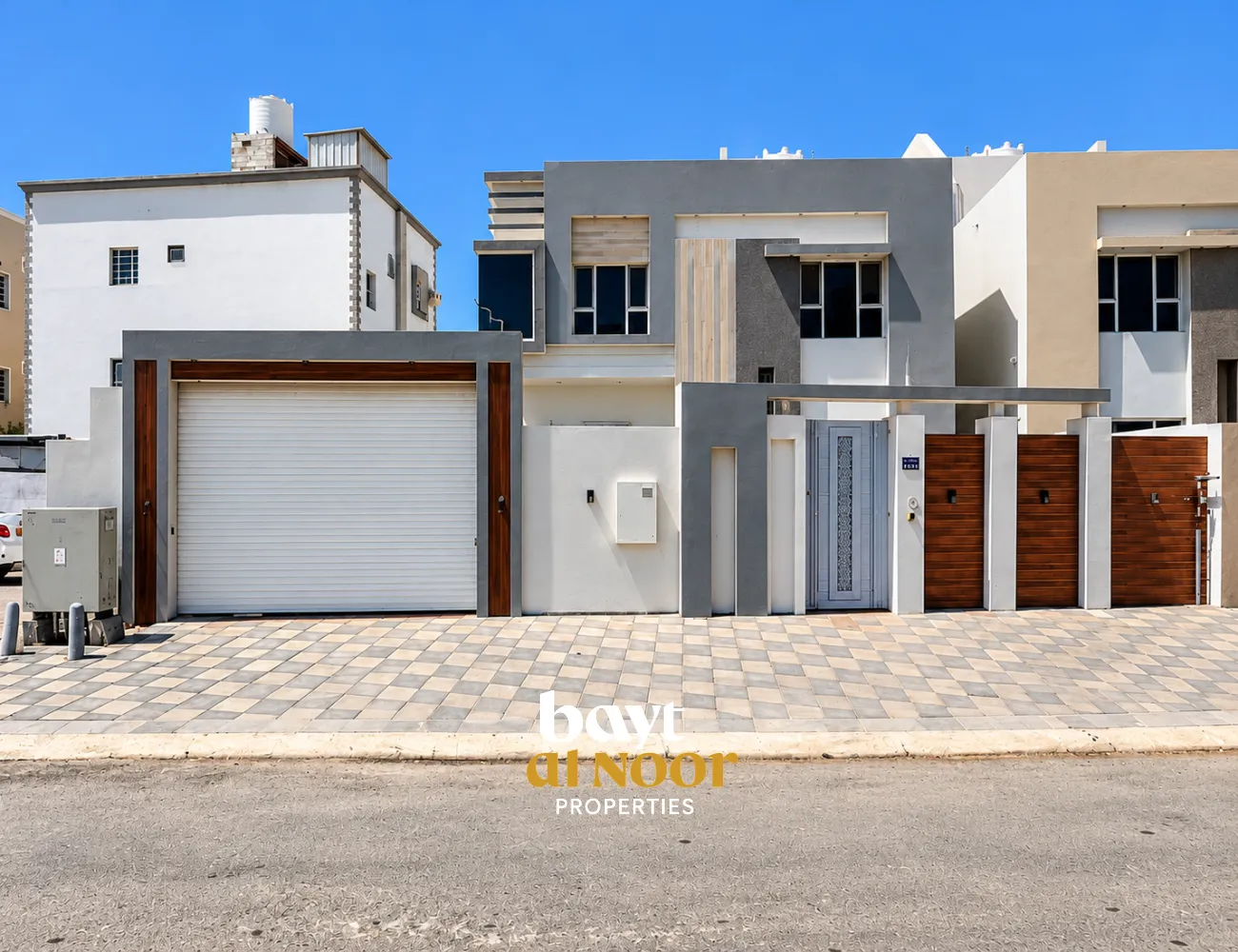 For Sale: Spacious 5-Bedroom Twin Villa in Maabilah 7 | REF SS3082
