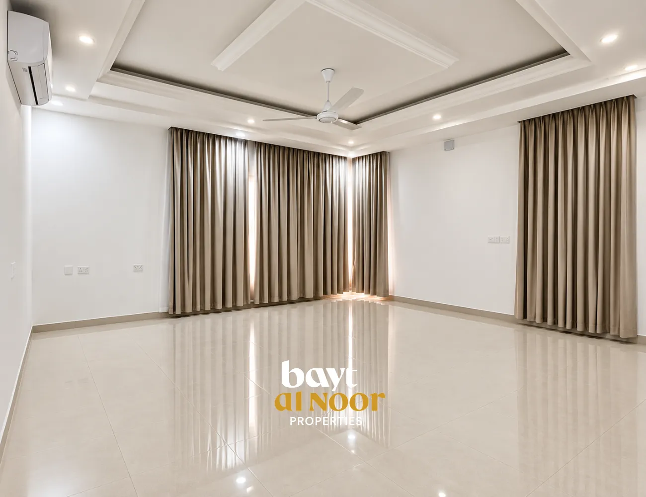 For Sale: Spacious 5-Bedroom Twin Villa in Maabilah 7 | REF SS3082