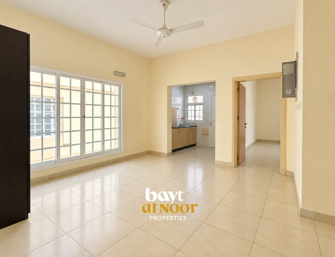 For Rent: Spacious 5-Bedroom Townhouse with Indoor & Outdoor Parking | REF SS3084